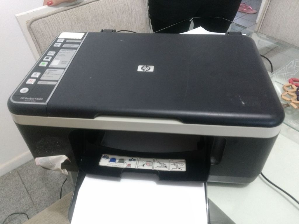 Принтер hp deskjet f4180 не печатает